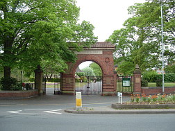 Gheluvelt Park main entrance